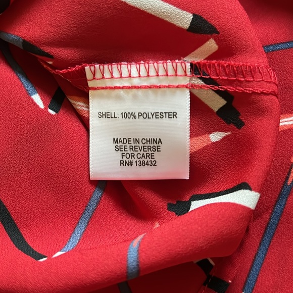 Modcloth pen print top NWOT - Picture 5 of 5